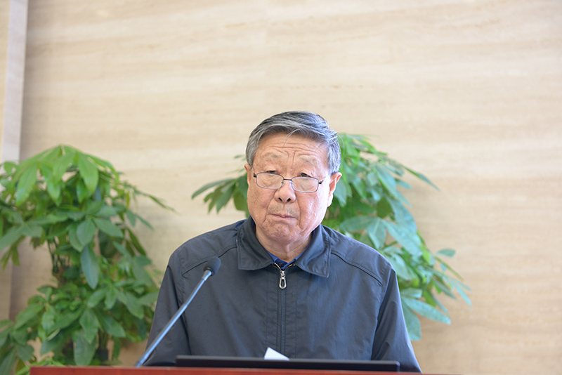 1722398570278353iV0i.jpg 胡希捷.JPG